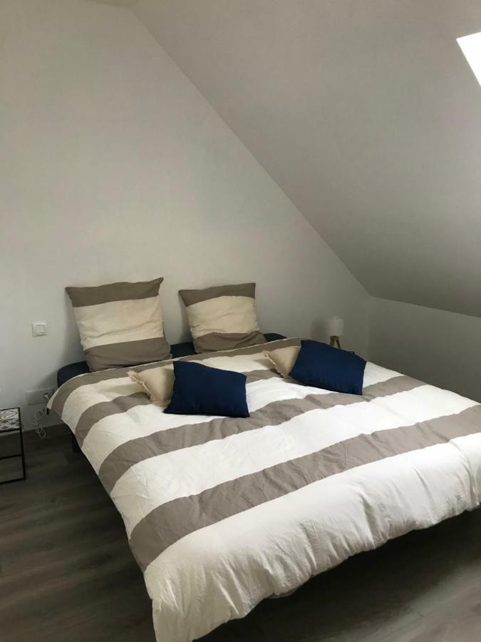 Gite 5 Pers Avec 2H Espace Bien-Etre Privatise Inclus Dans Le Prix De La Nuit 80M2 De Detente Équilly Exterior foto