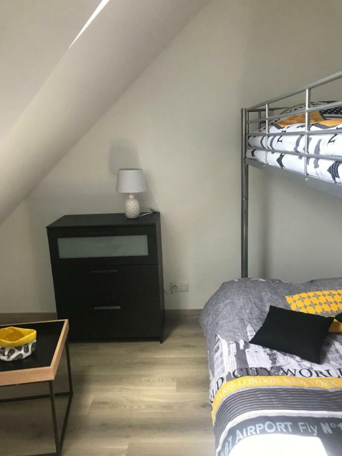 Gite 5 Pers Avec 2H Espace Bien-Etre Privatise Inclus Dans Le Prix De La Nuit 80M2 De Detente Équilly Exterior foto
