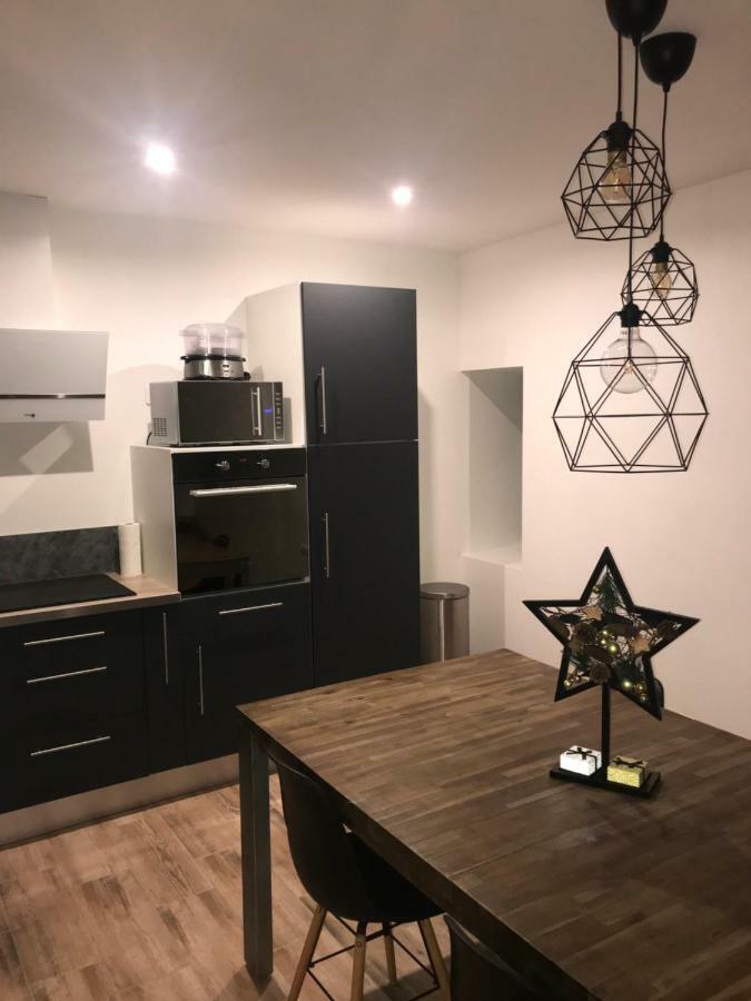 Gite 5 Pers Avec 2H Espace Bien-Etre Privatise Inclus Dans Le Prix De La Nuit 80M2 De Detente Équilly Exterior foto