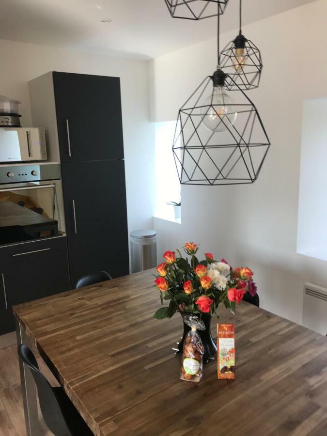 Gite 5 Pers Avec 2H Espace Bien-Etre Privatise Inclus Dans Le Prix De La Nuit 80M2 De Detente Équilly Exterior foto